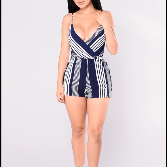 Striped romper - Picture 3 of 6